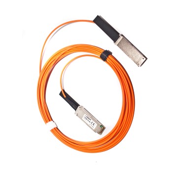 QSFP+ AOC 40GbE to 40GbE...